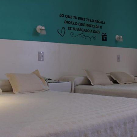 Hotel Ychoalay Caz Reconquista Bagian luar foto